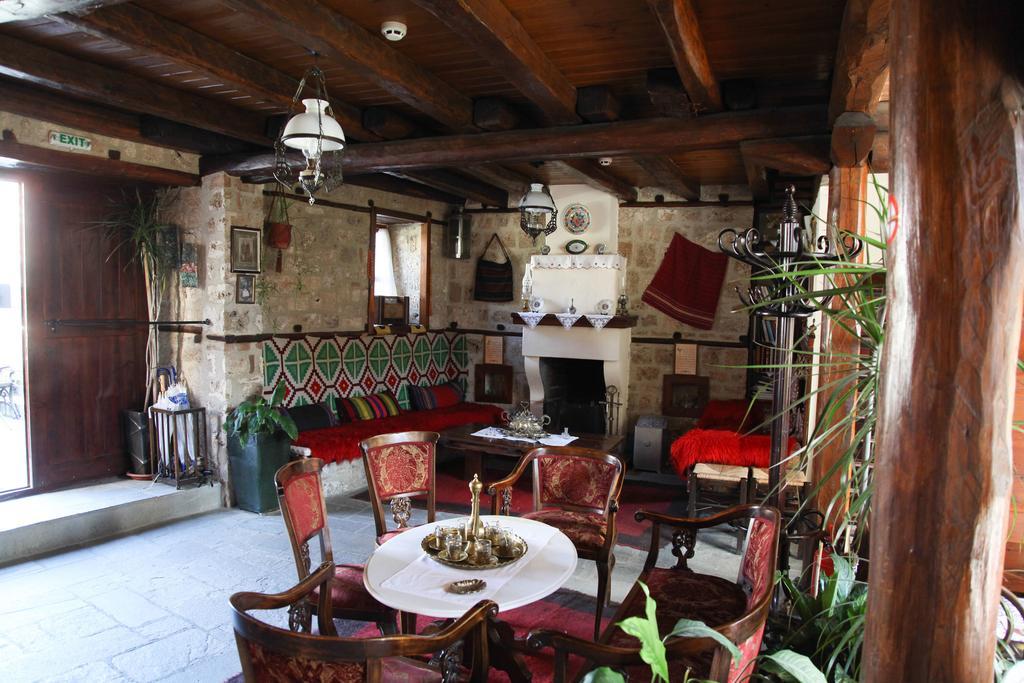Hagiati Guesthouse Эдесса Экстерьер фото