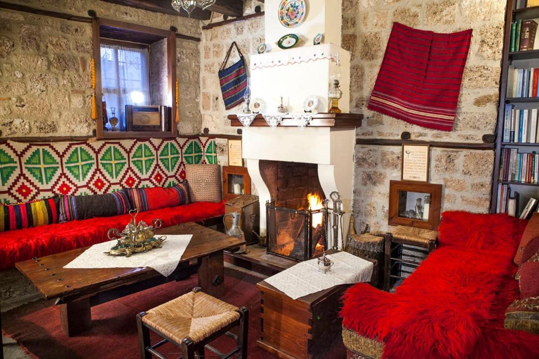 Hagiati Guesthouse Эдесса Экстерьер фото